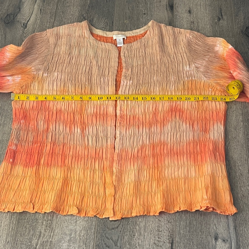 Chico's Vibrant Orange and Tan Crinkle Blouse - Picture 4 of 9